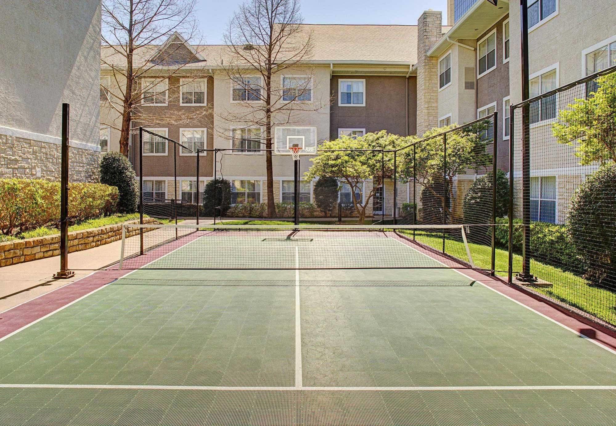 Residence Inn Dallas Park Central Exterior foto